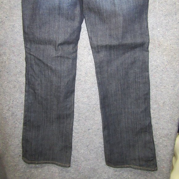 Women's Are Boot Cut Jeans - Picture 14 of 16